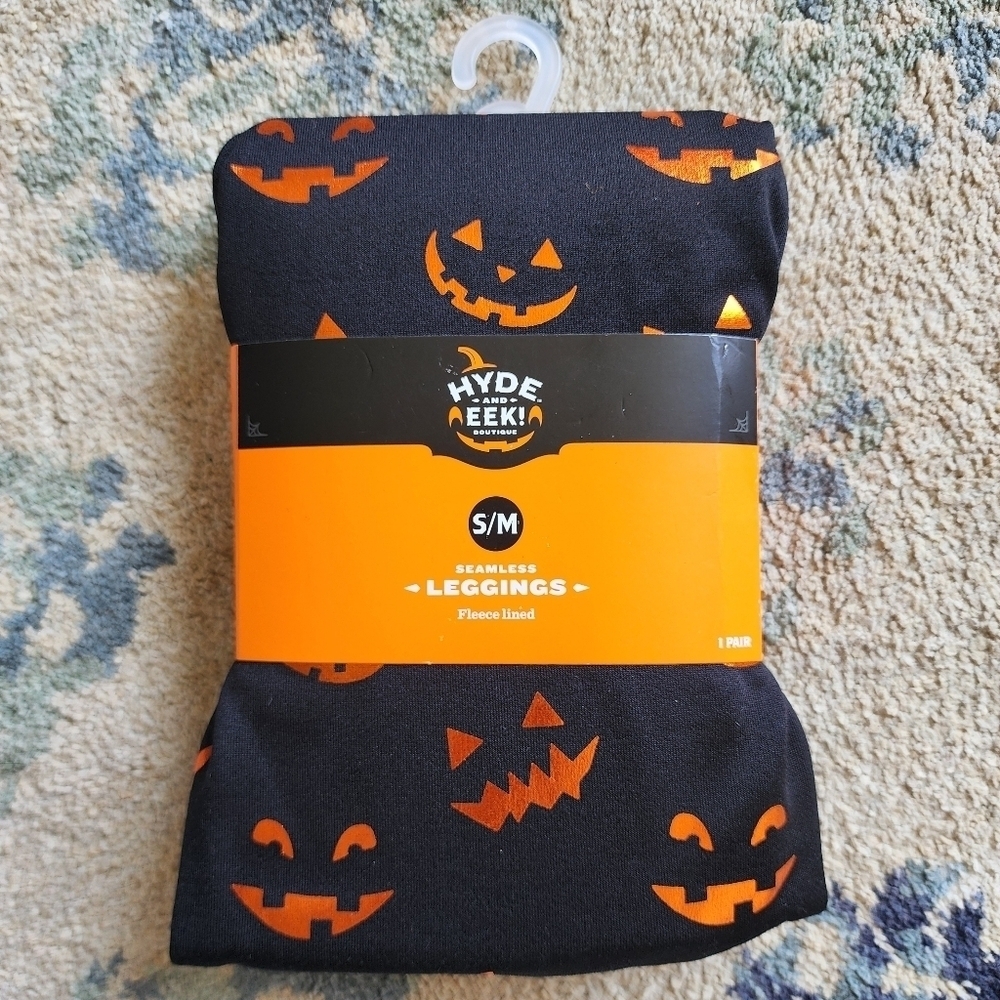 NWT Hyde & Eek! Seamless Fleece Lined Halloween Jack-O-Lantern Black Leggings